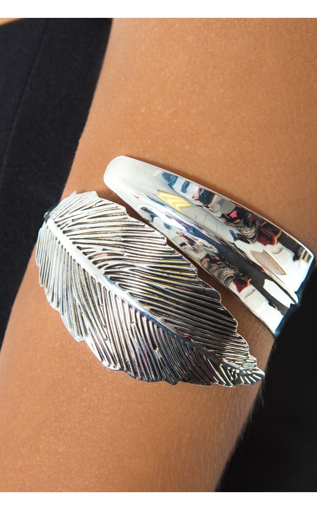 Silver Feather Arm Cuff