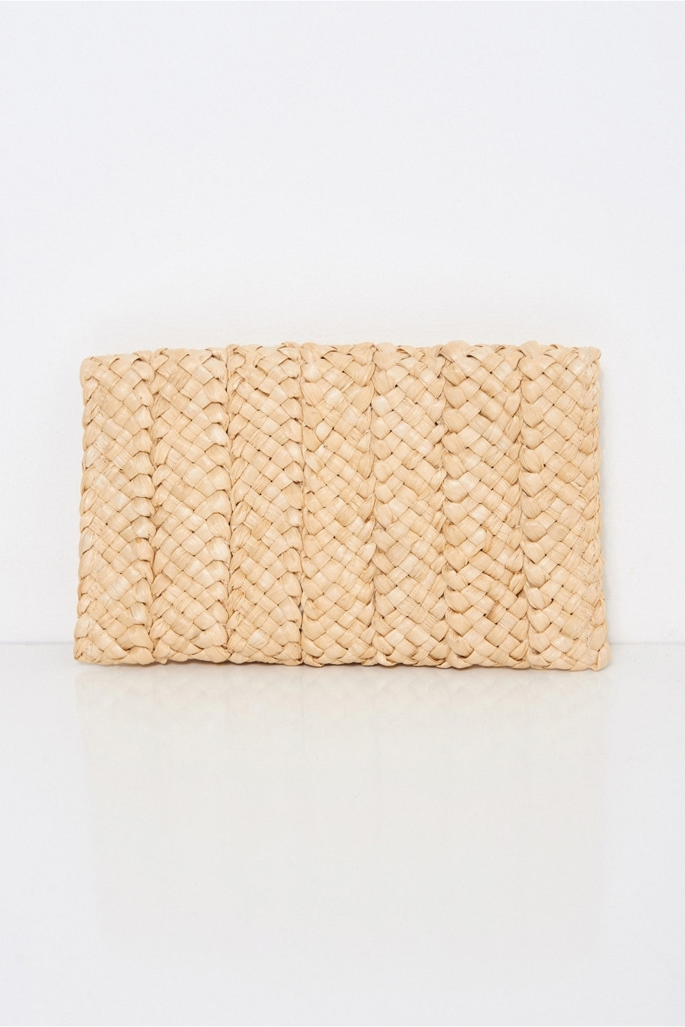 Isla Straw Clutch Bag