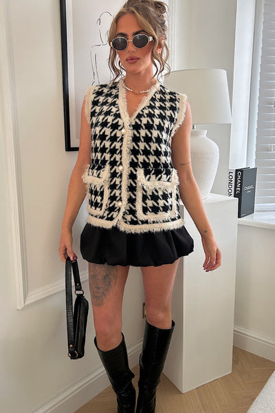 Megan Dogtooth Sleeveless Button Vest