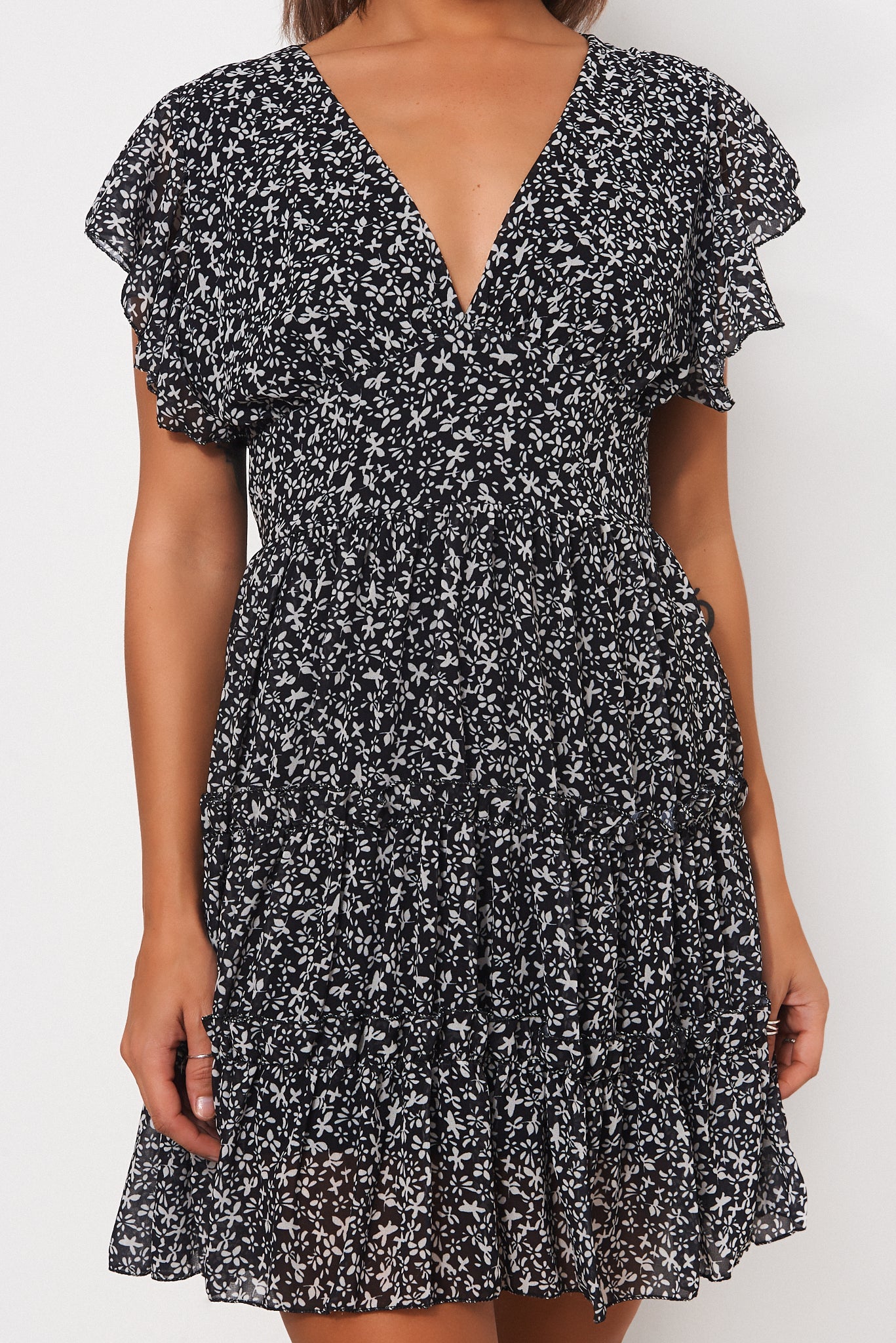 Darna Black Floral Shift Dress